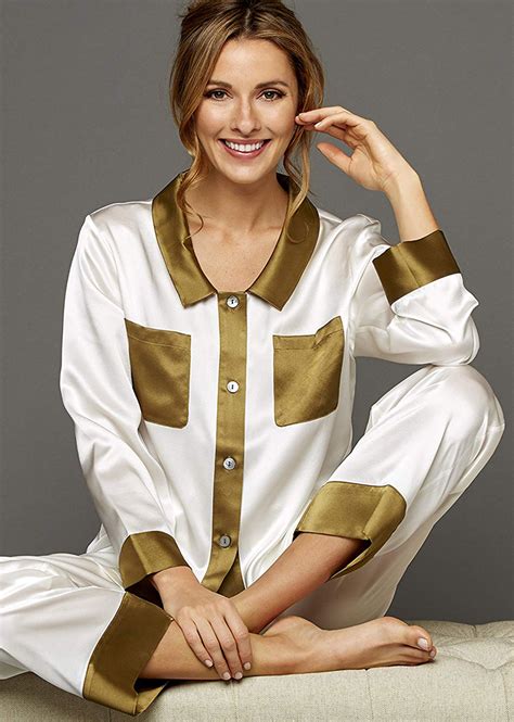 women's luxury pyjamas.